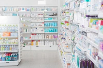 Минпромторг предложил отсрочку обновления стандартов для ветеринарных препаратов и аптечных товаров